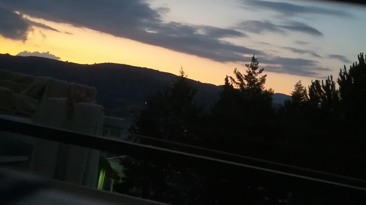 L'alba alle 6 di mattina