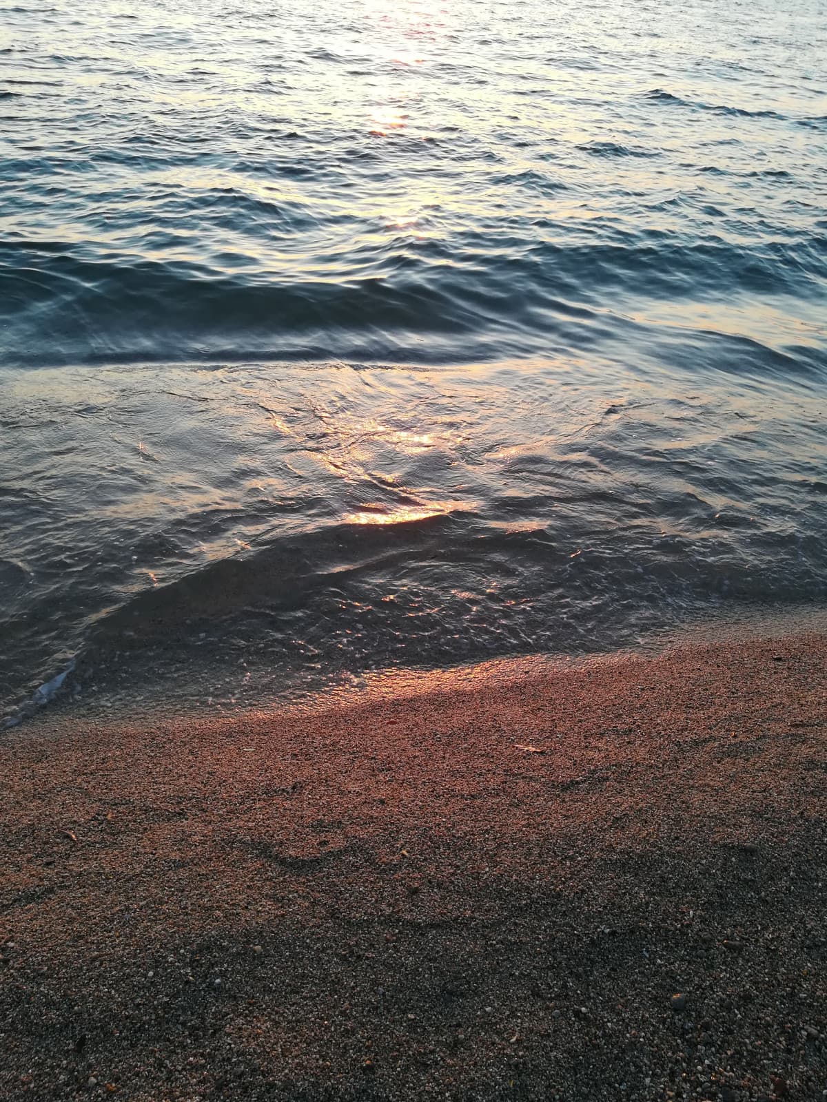 "Camminare con te per mondi e spiagge. Vorrei che questa fosse la mia sorte."