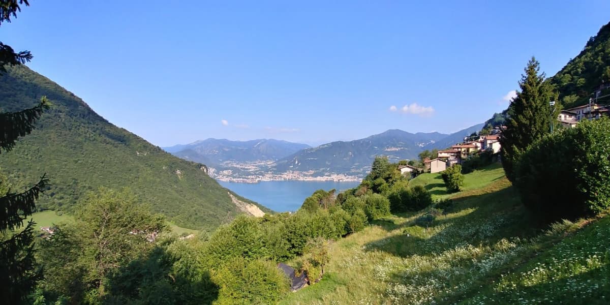 Condivido questa prospettiva del lago d'Iseo