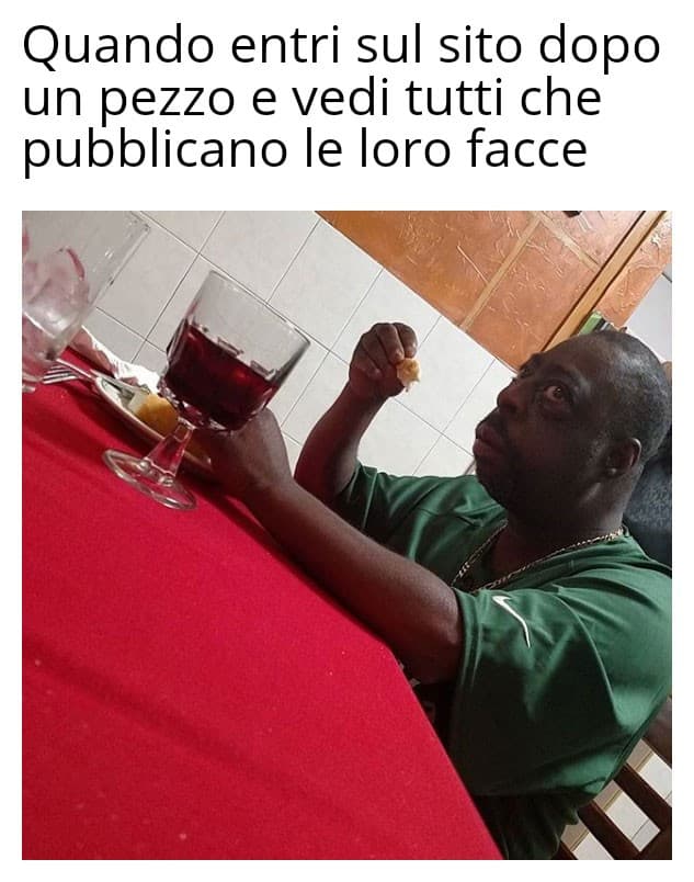 Il cringe mi sta sopraffacendo. 