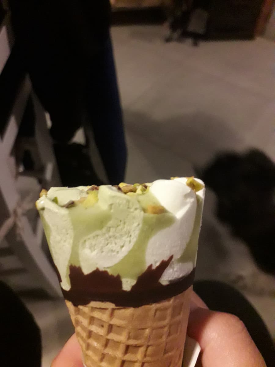 IO AMO I PISTACCHI. SONO LA VITA 