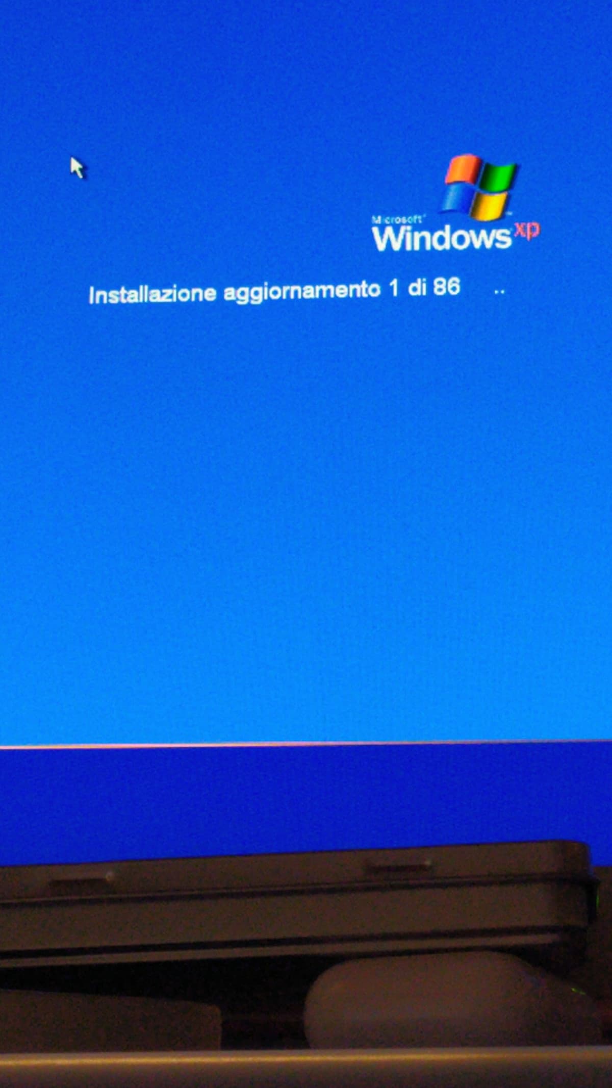 Io: vabbè vado a dormire, Windows XP: no, i don't think so