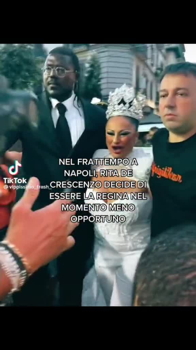 era così queen che tutta la sua queenezza ha ucciso la vera queen??⛓️?