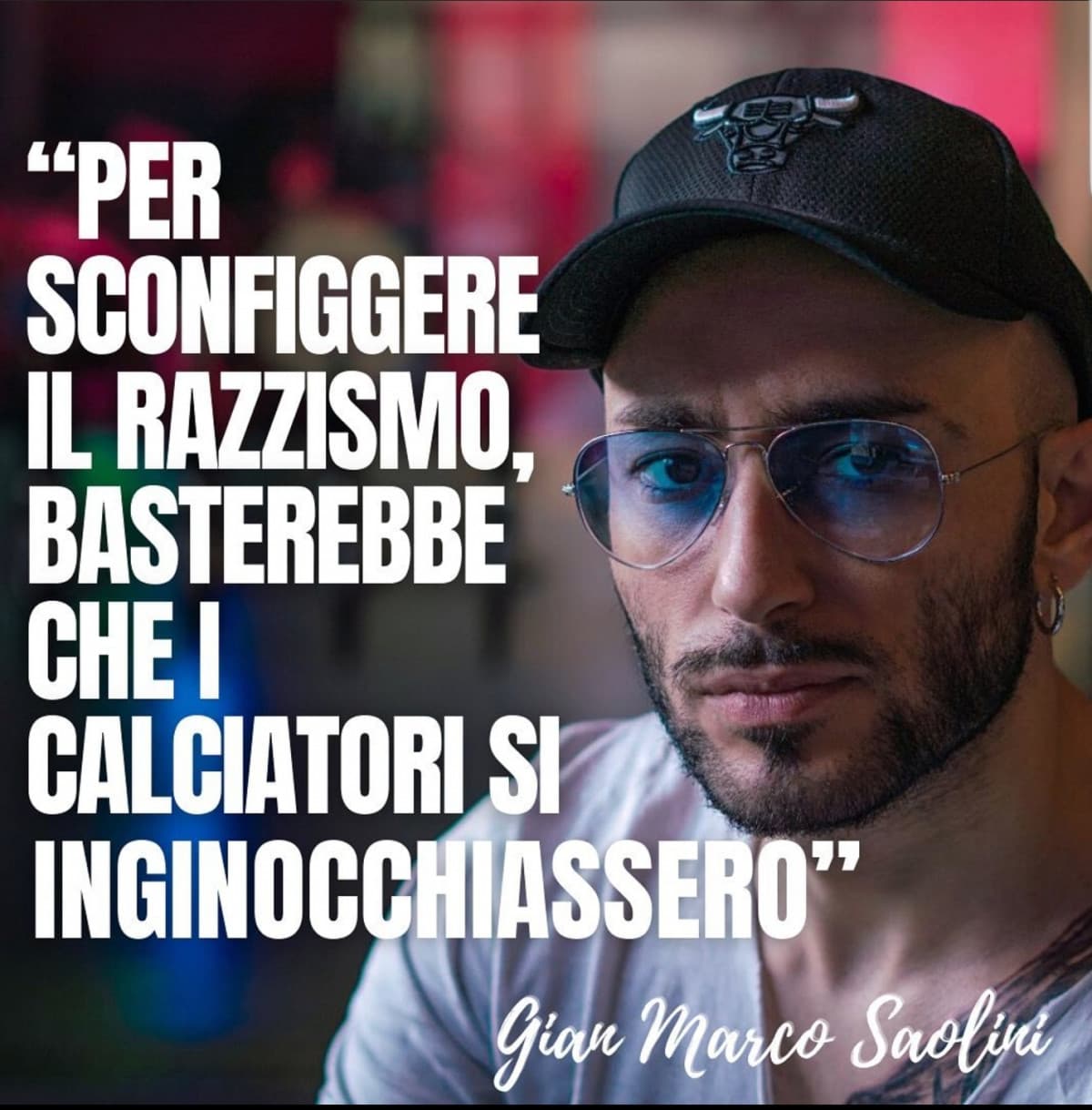 Basterebbe così poco, inginocchiatevi tutti ragazzi! (abbassatemi anche la zip dei jeans già che ci siete)