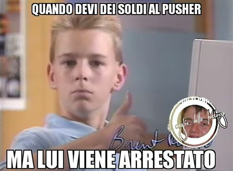 Ahahahahahahahh é stato arrestato e ha perso pure i soldi❤???