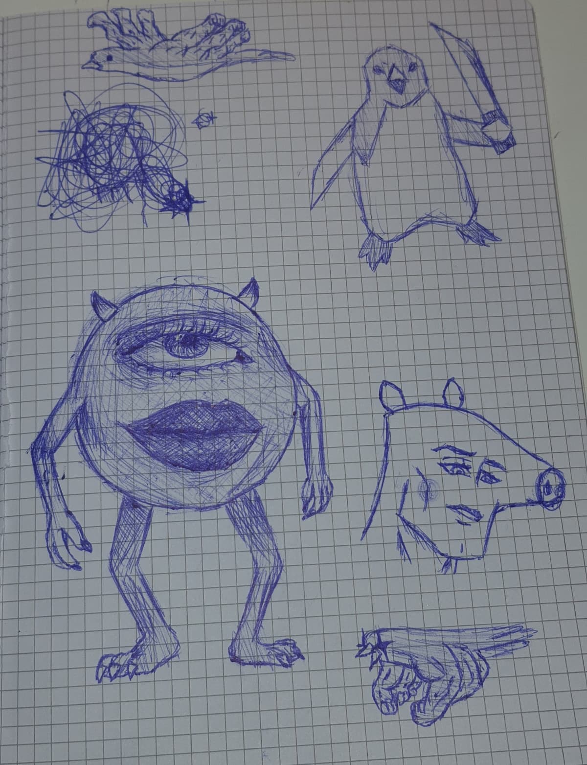 La mia cuginetta mi ha chiesto di disegnarli alcuni personaggi dei cartoni animati 
Spoiler ha pianto appena li ha visti