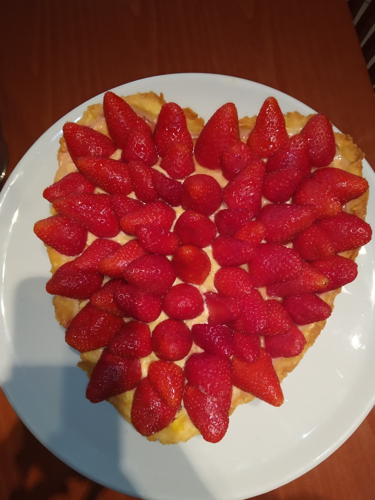 Sta volta anche io ho fatto una torta (l'ho fatta ieri sera, con i mei fratelli)