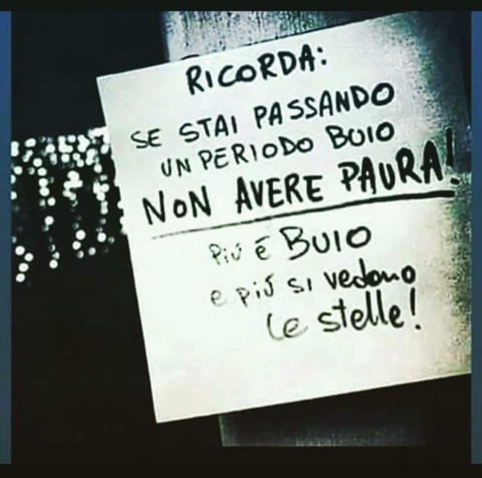 Grazie Facebook per farmi ricordare le trashate che postavo 3 anni fa 