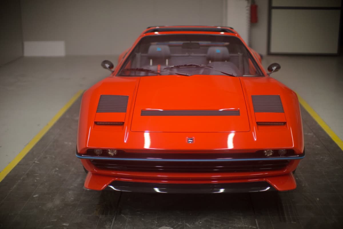 Per la seconda puntata di autonotizie si parla di Restomod, con una Ferrari 308 GTS aggiornata dalla carrozzeria Maggiore.