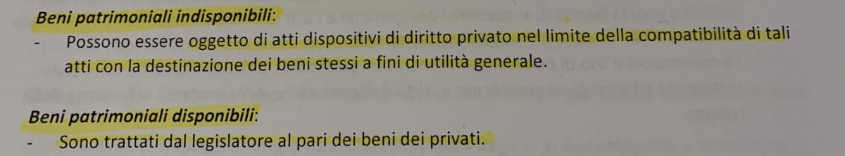 Qualcuno di buon cuore che potrebbe spiegarmi queste due cose?