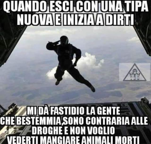 E allora ti accendi una canna, apri la bottiglia di vodka e cominci a bestemmiare tutti i santi