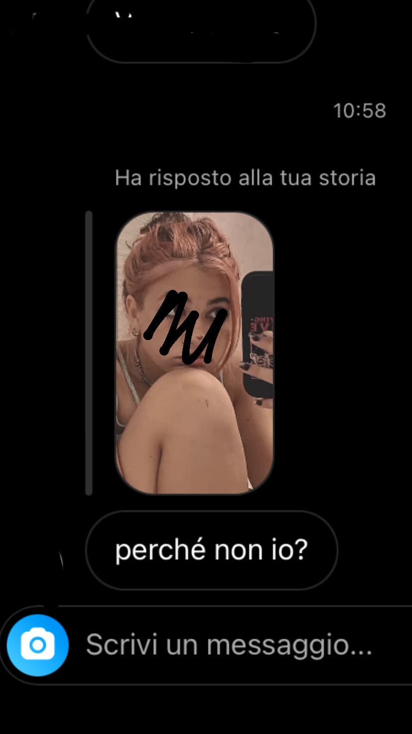 solo a me non fanno piacere questi commenti? già sono insicura, mi fanno sentire come se fossi sbagliata perché non sto bene con me stessa ma le altre con il mio corpo starebbero da dio. oeshiwhsus