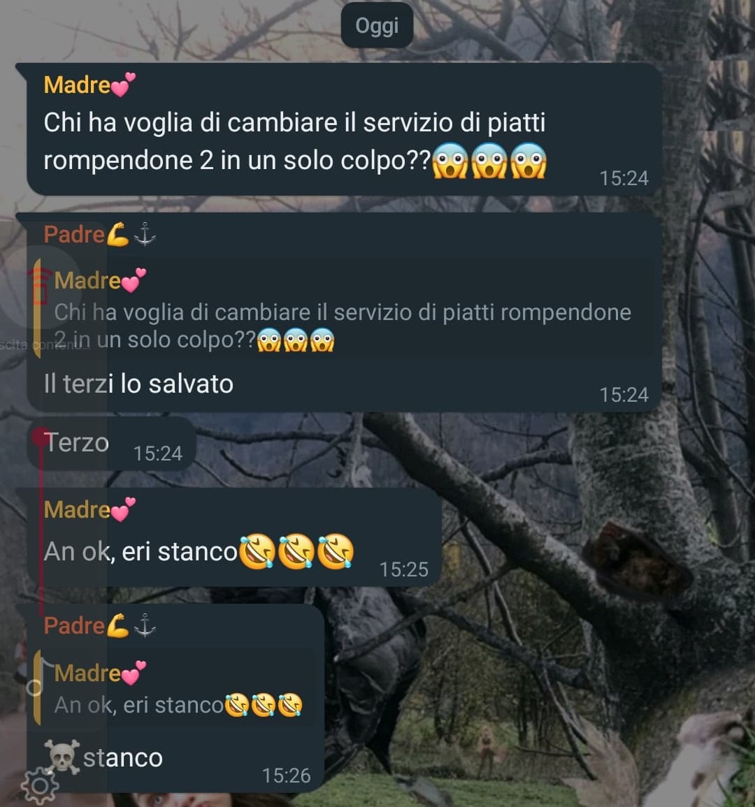 Io che provo a fare gli screenshot ma non mi va il tasto di spegnimento (ed è già tanto che ne abbia fatto uno merdoso con il coso del volume)