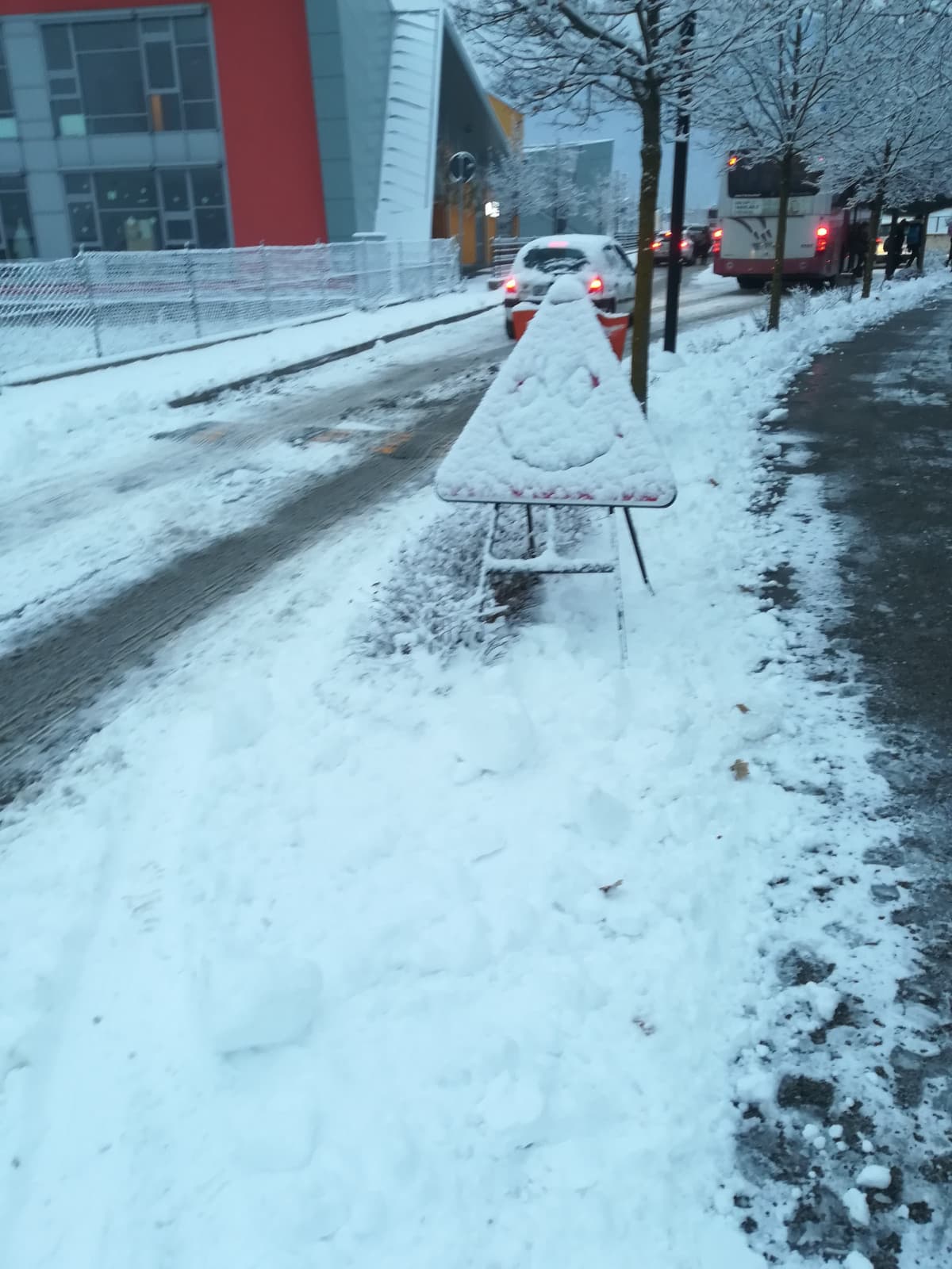 Un po' di giorni prima che finisse la scuola. Sono arrivata con il sorriso, poi però avevo una verifica?