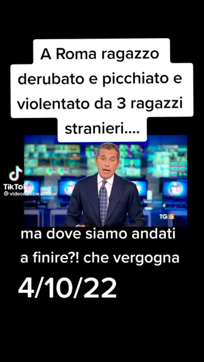 Ovviamente essendo che è maschio nessuno gli ha insegnato a per stare attenzione. Penso che le donne siano molto più attente perche da quando erano piccole è stato insegnato loro di fare attenzioni. I maschi sono facilmente fregabili perché visti come quel