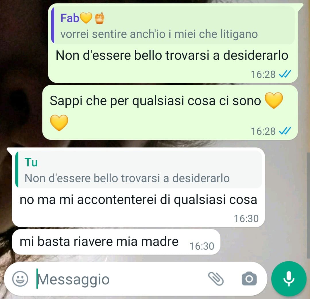 Urgente, sua madre è in terapia intensiva col covid e sta peggiorando (aveva già dei problemi ai polmoni) cosa posso risponderle? 