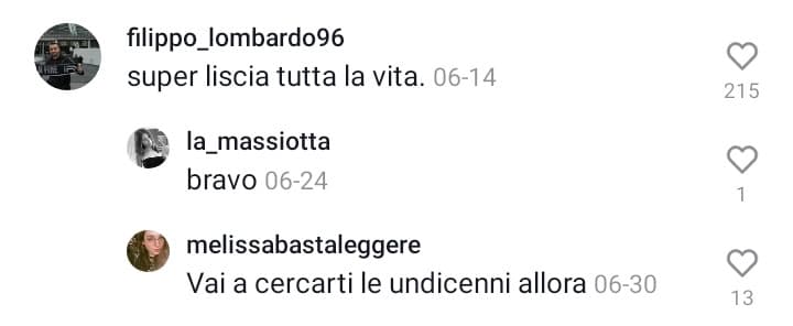 Che odio quelle che ti vedono come pedofilo se preferisci la vagina senza peli. Che poi questo discorso potrei farlo benissimo anche con i peli delle ascelle e delle gambe. Stupide ipocrite. 