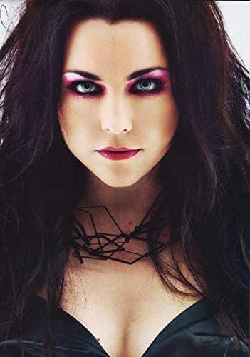 Allora. Amy Lee. 