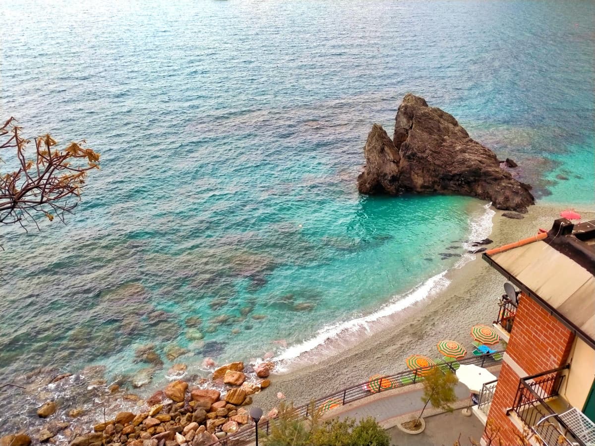 Scattata a Monterosso al mare nelle 5 terre.  Voto? (Era nuvoloso)