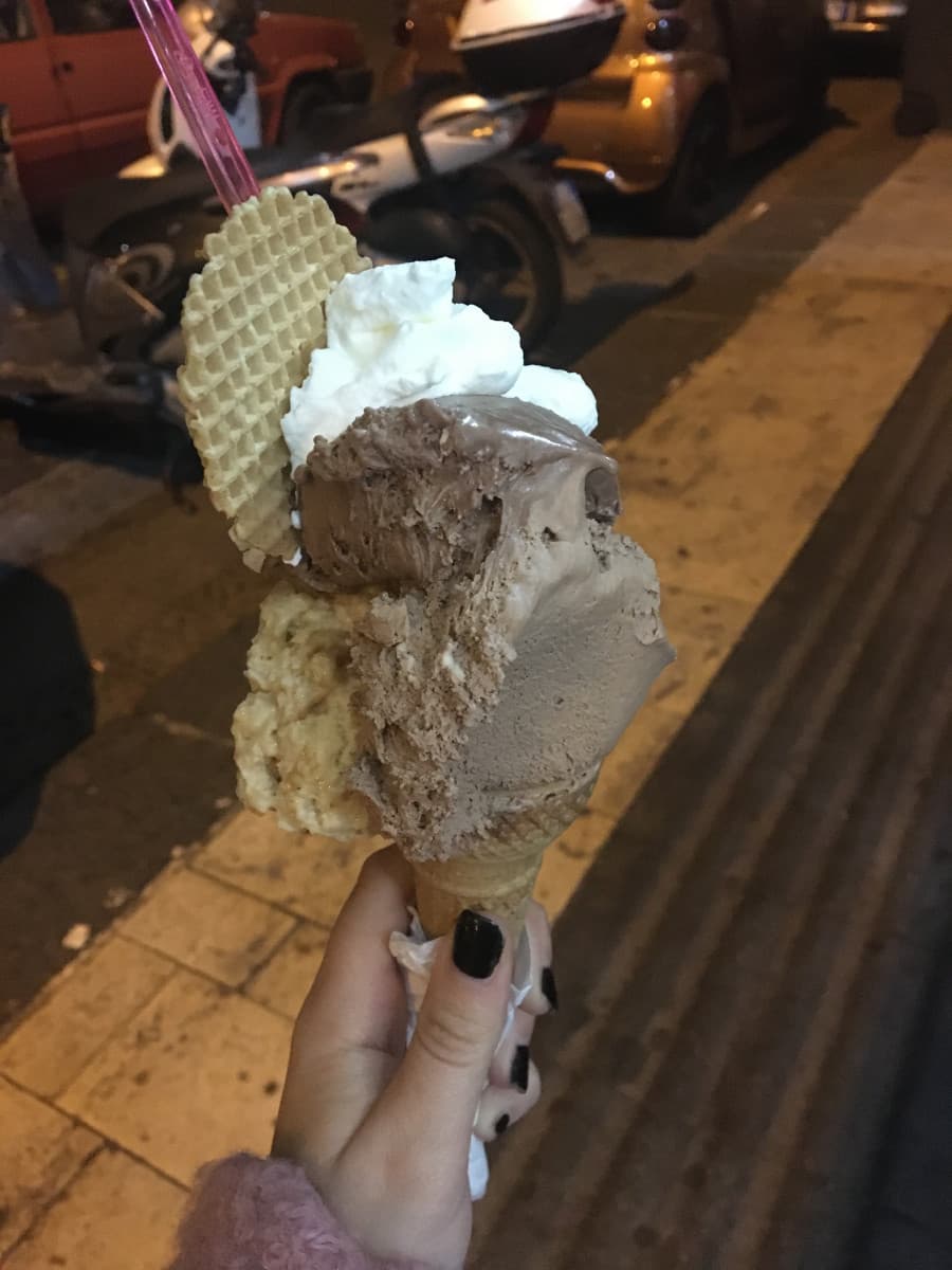 Buono il gelato lol