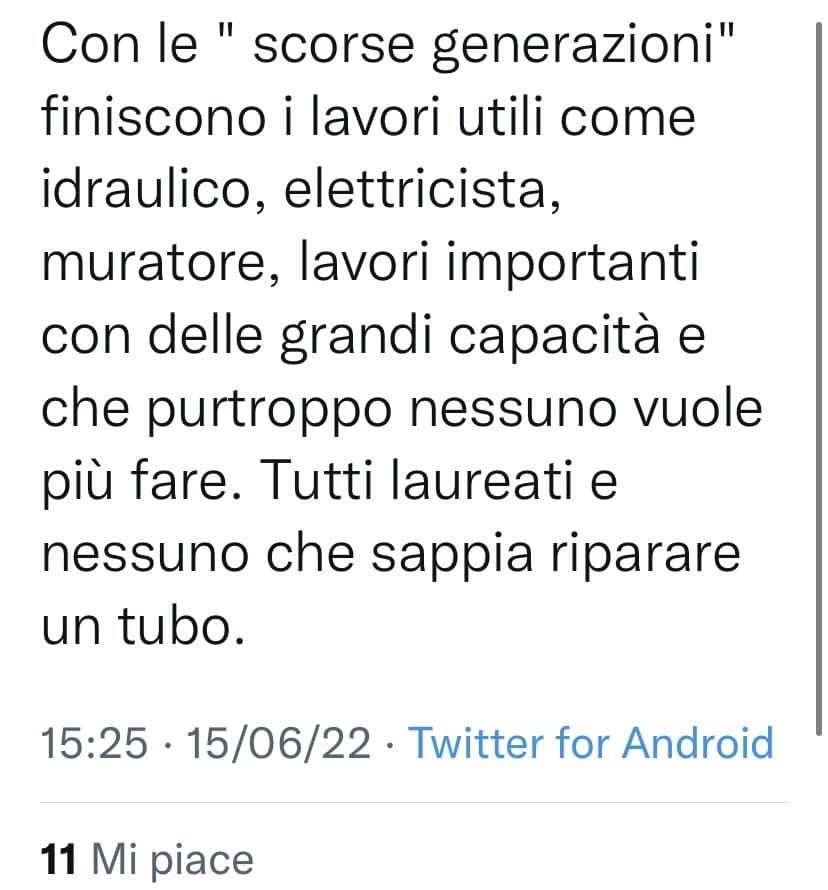 Mi ricorda quando lavoravo in un supermercato e mi dicevano che non era un vero lavoro, no ma comunque il problema sono i giovani eh