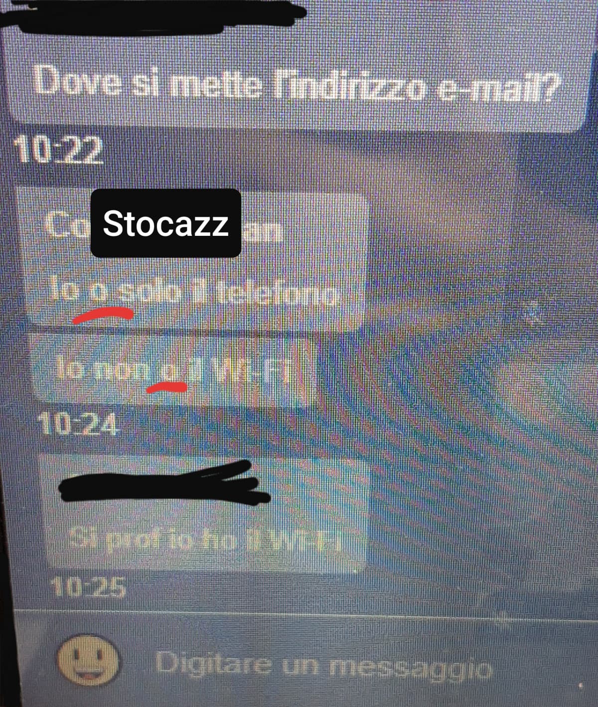 Vado a lavarmi gli occhi con la candeggina torno subito