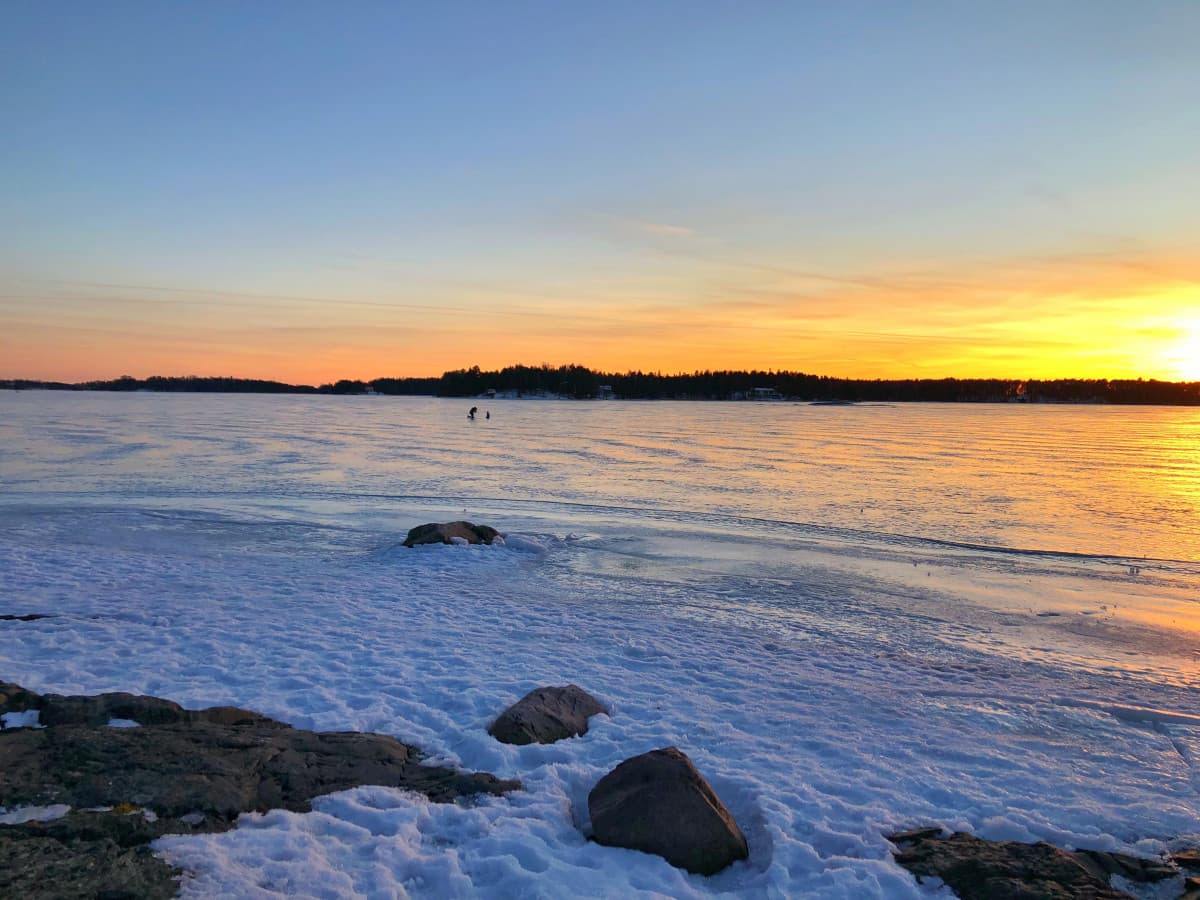 Mare ghiacciato a Helsinki, Finlandia