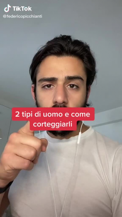 Questo mi esce in continuazione e io in continuazione lo skippo. No non mi interessa che tipi di uomini ci sono o come conquistarli ahahah