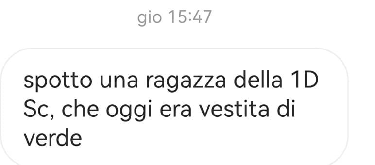 Ma tipo immaginate un eventuale spotted Insegreto: "Spotto quello che diceva che le ragazze more lisce con una terza lo fanno eccitare il triplo delle altre" 