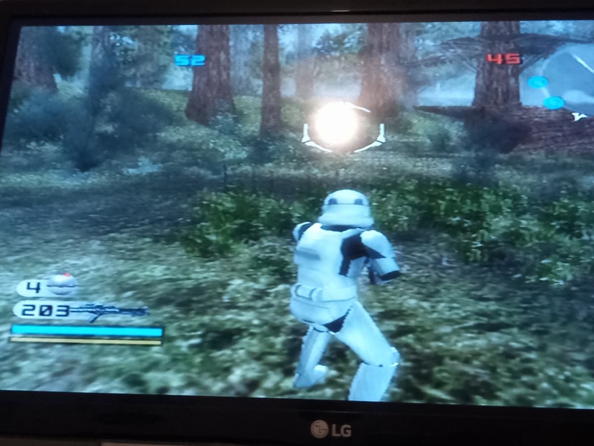 Quando sei da tuo padre e ritrovi la PS2 con Star Wars Battlefront 2