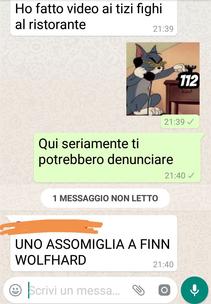 MA PERCHÉ UN'AMICA SCEMA COME UNA SEDIA 