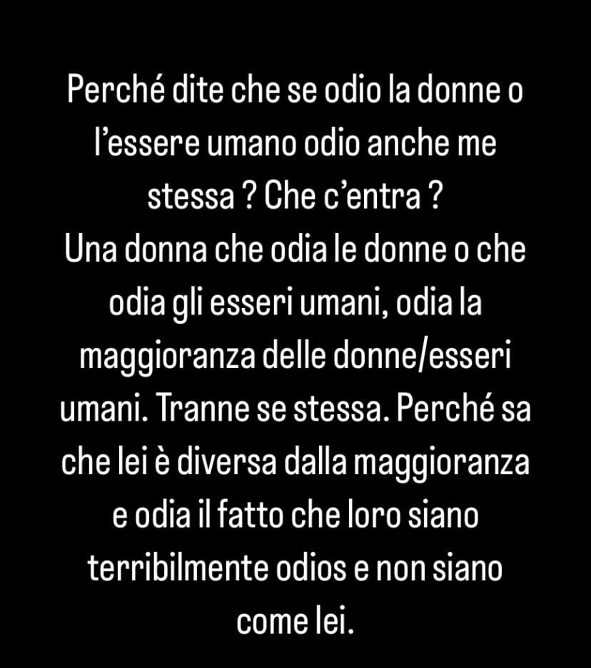 Non vi capisco. Se odi l’essere umano non per forza lo odi perché odi anche te. Si sei un umano ma ti ritieni diverso dagli altri umani. Stessa cosa se una donna odia le donne, un italiano gli italiani e un uomo gli uomini.  