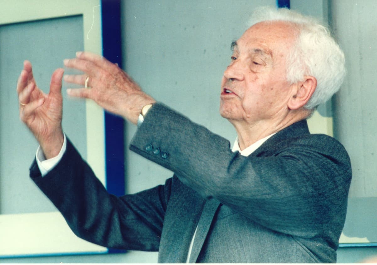 Ernst Mayr (1905-2005)