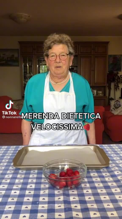 Adoro sta nonna