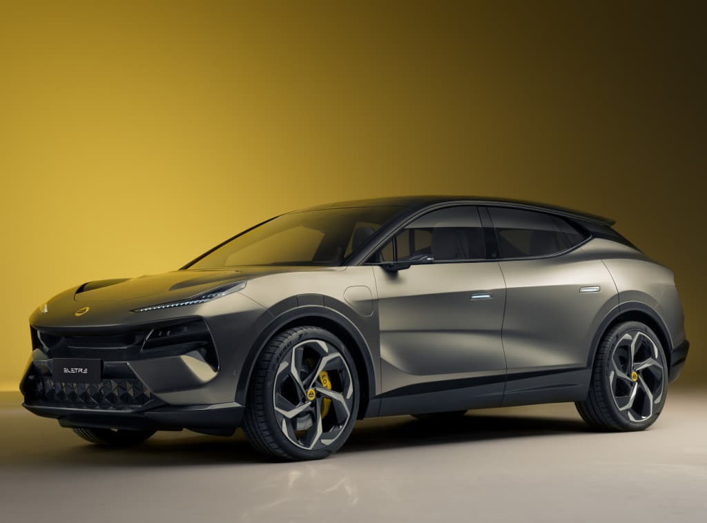 45°puntata di Autonotizie dedicata al primo SUV elettrico di Lotus, l'Eletre.