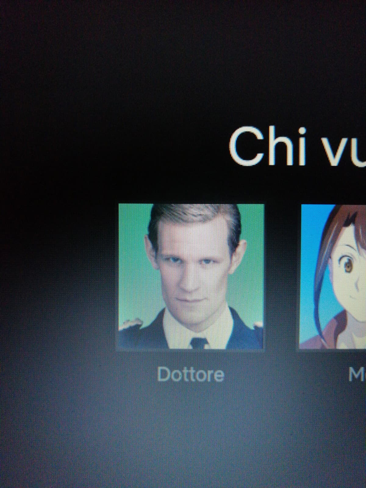 Ho cambiato il nome Netflix in Dottore e ho messo Matt Smith di The Crown. AHAHAHAH what a genius 