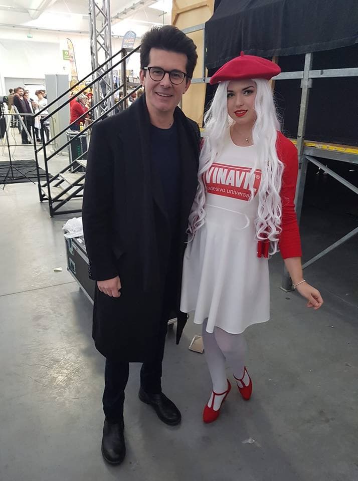 Giovanni Muciaccia con una sua fan ed il suo cospaly