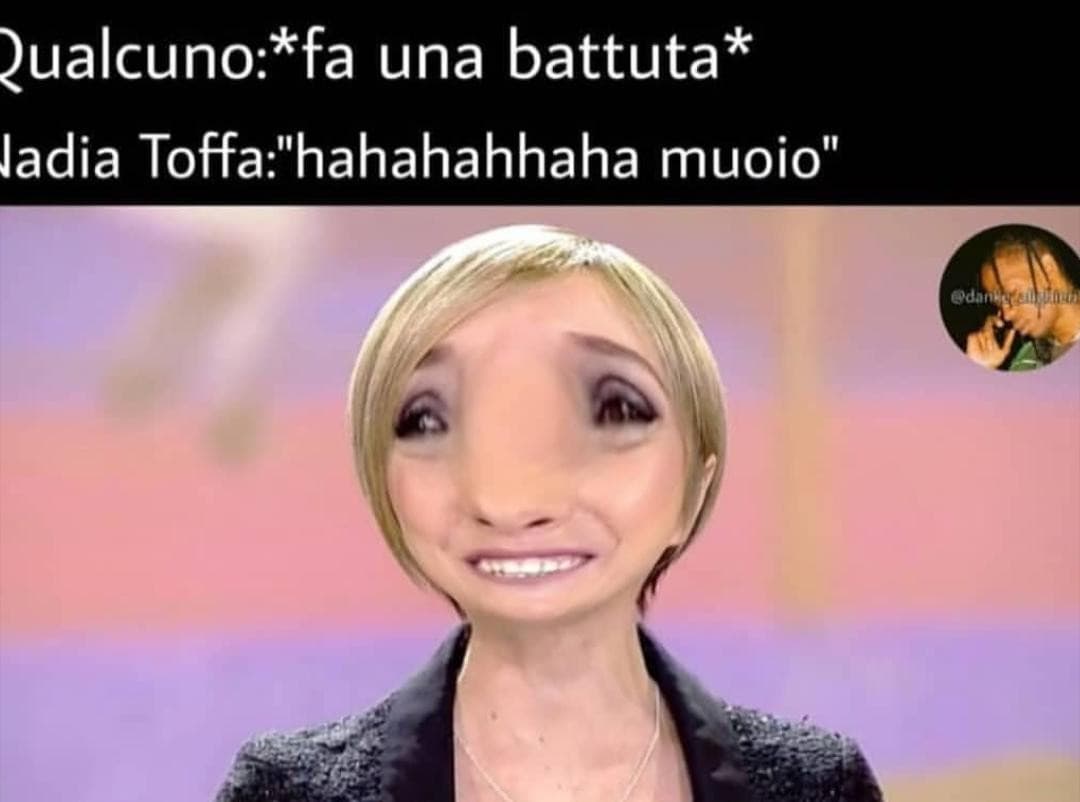 si vergognasse quello che lo ha creato