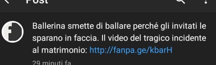 Cazzo davvero? Io avrei continuato a ballare, che incompetente 