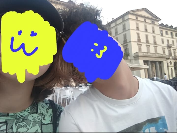 io a torino con un gatto spastico ( @calledgiorgiovanni )