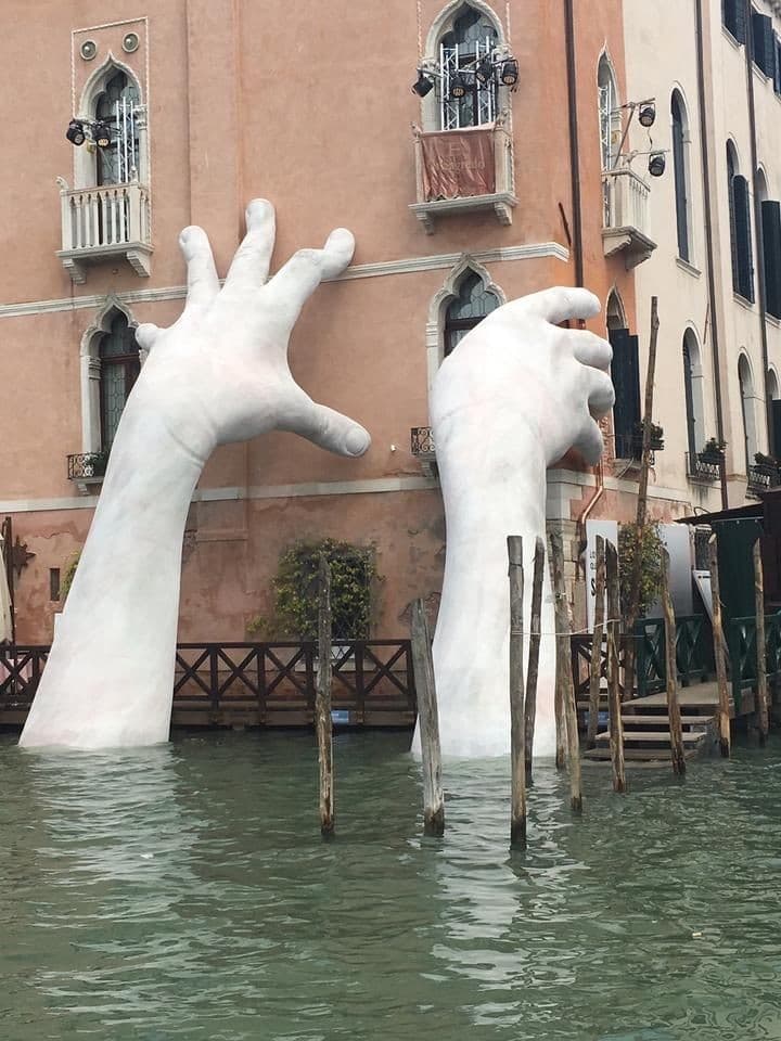 Hmmm quanto ci vuole per fare passare un bus buono?