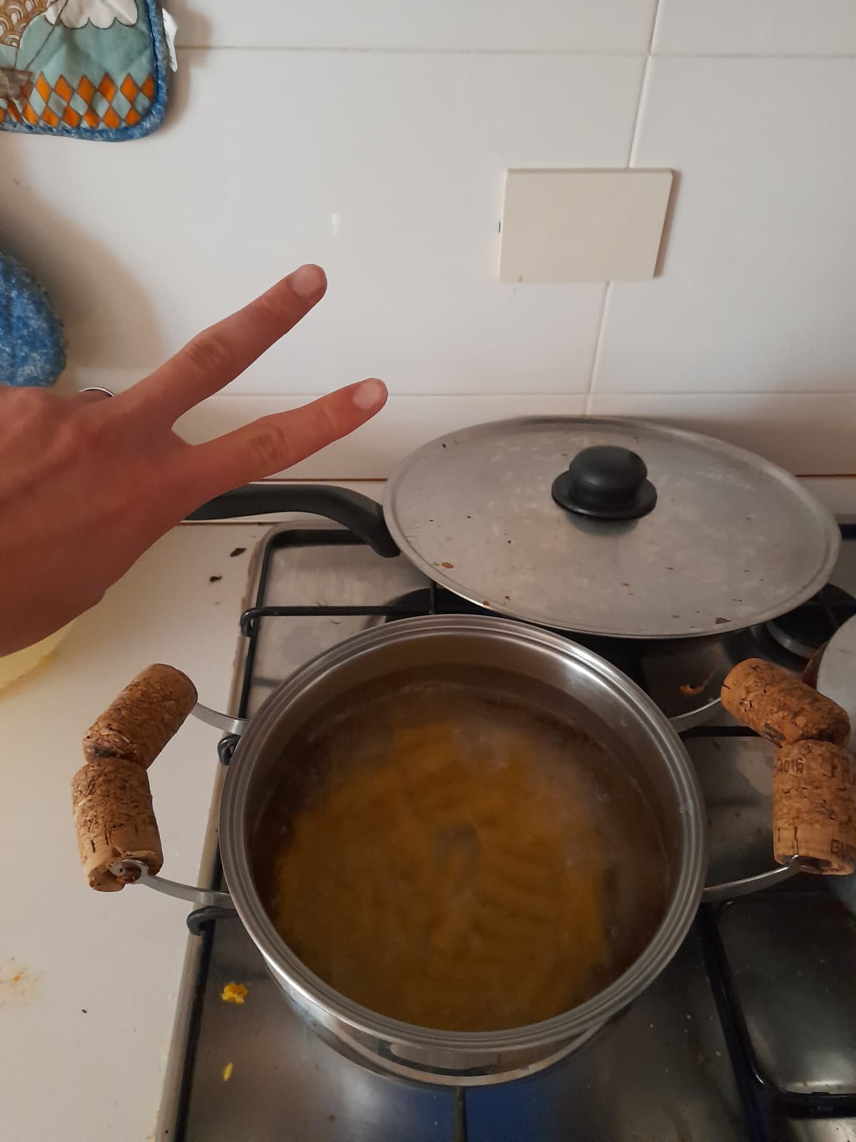 bella raga sto facendo la pasta mi avvisate fra 12 minuti che la devo scolare grazie