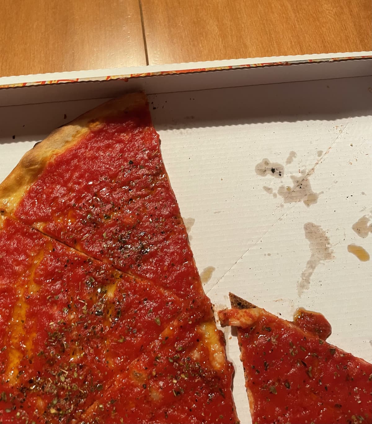 È tipo la dodicesima che mangio pizza da inizio settembre 