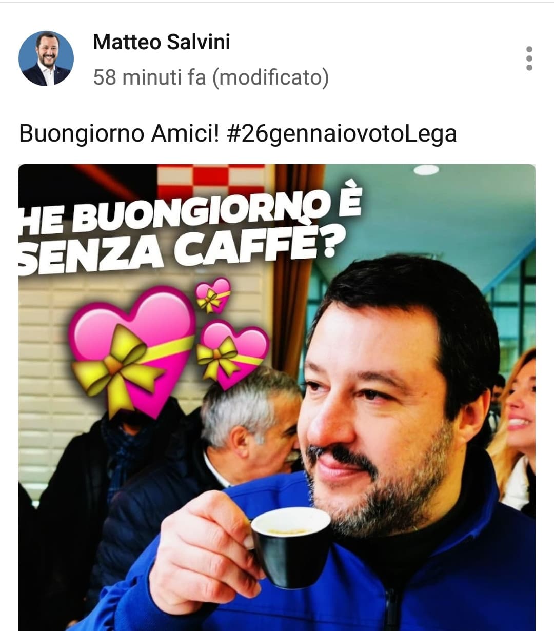 Ma è normale aprire youtube e trovare post del genere? 