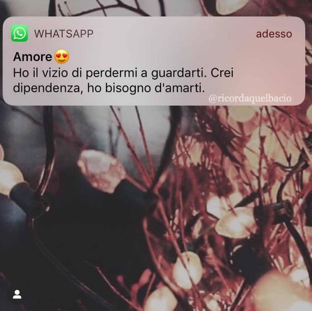 ciaoo, qualcuno sa per caso come creare quest'immagine? Non so se esiste un'app per android o IOS, aiutoo