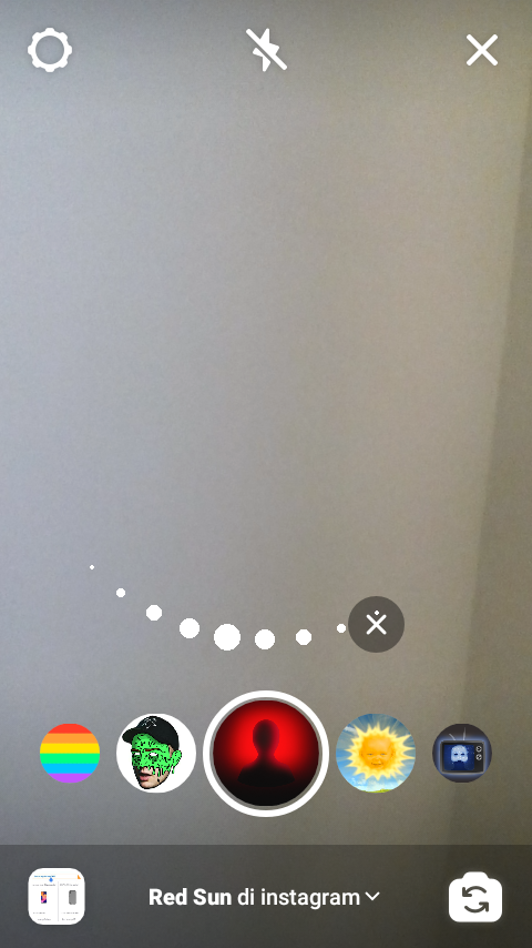 Quando provo ad usare un filtro su instagram continuano a esserci sti puntini che girano