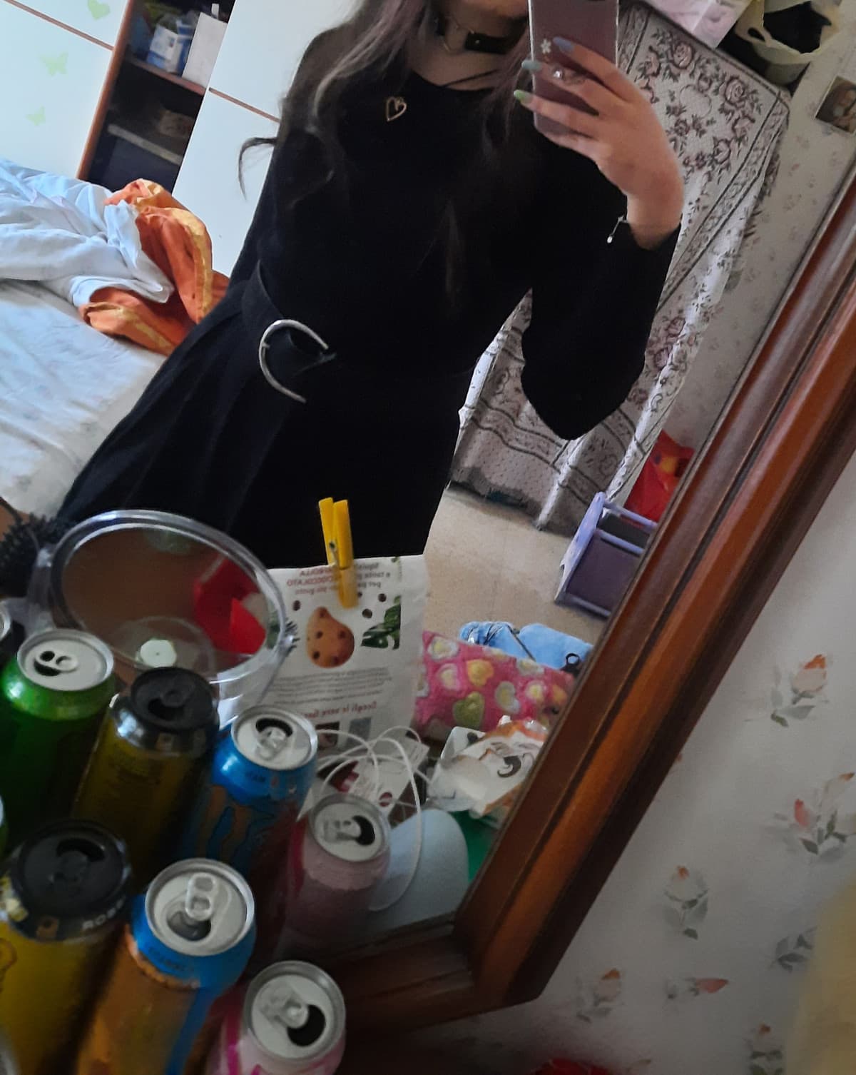 Per Natale ho fatto il cosplay di ragazza depressa. Forse non è tanto un cosplay.