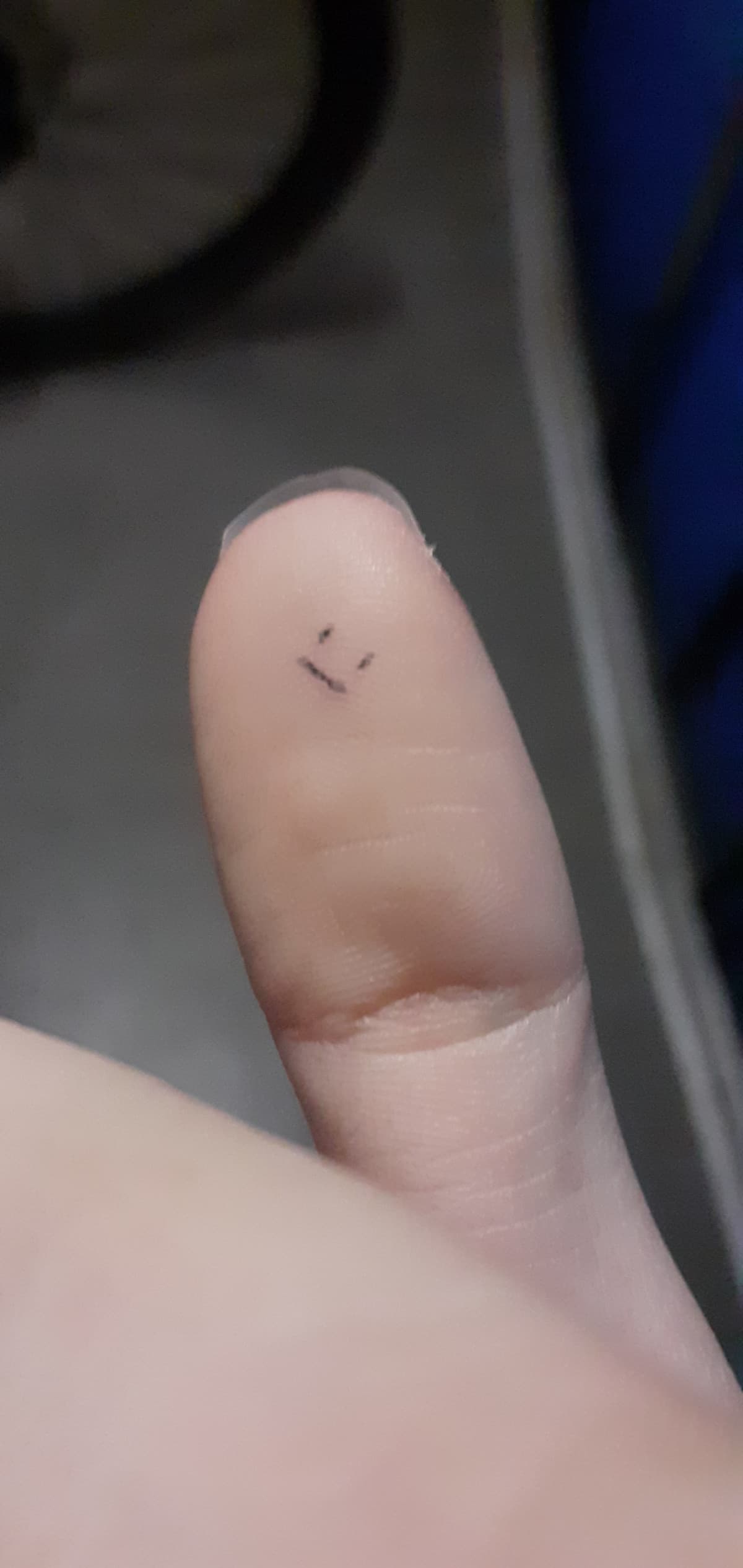 Ieri mi sono tatuata in classe durante l'ora di disegno