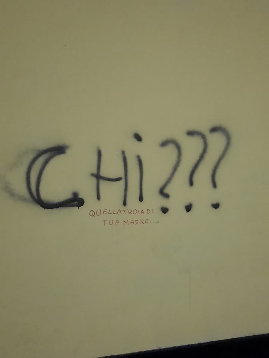 Per la serie "cose a caso che trovo scritte in giro"