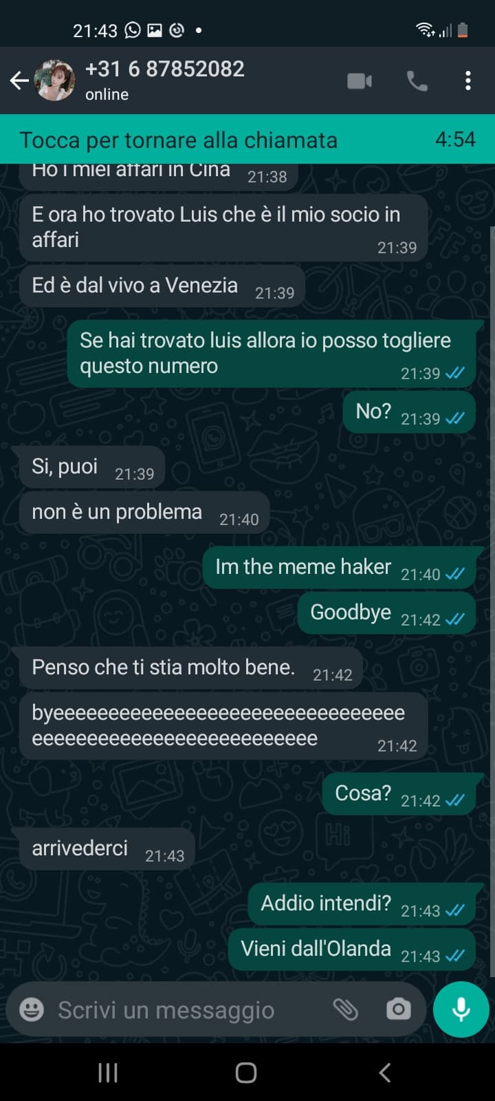 È un truffatore e l'ho sgamato, il mio amico è quasi stato truffato sempre da lui, DENUNCIATELO HO LASCIATO IL NUMERO SUO